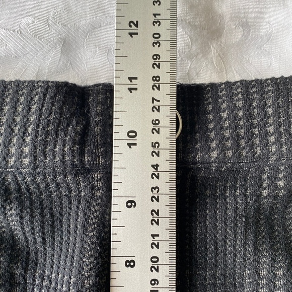 SIMONS Women's Black/Gray Geometric Office Leggings Size Medium Stretchy Pants - Picture 8 of 10